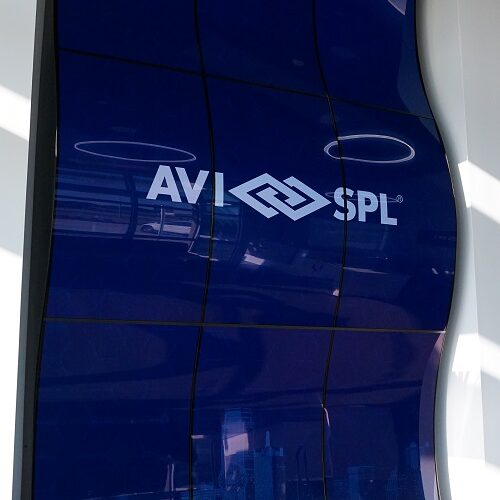 LG Displays Helps AVI-SPL Outfit Corporate Lobby with Show-Stopping Technology, slide 3