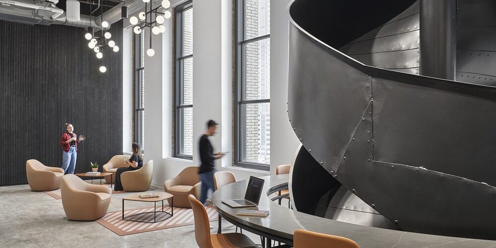 Cisco Creates Interconnected Hub for Hybrid Work in New Chicago Office, slide 1