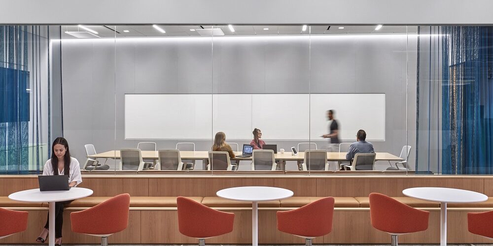Cisco Creates Interconnected Hub for Hybrid Work in New Chicago Office, slide 2